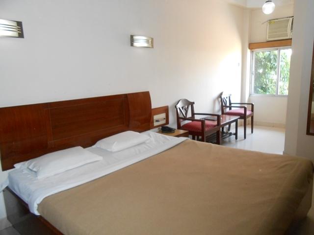 Hotel Horn Bill Guwahati Habitación foto